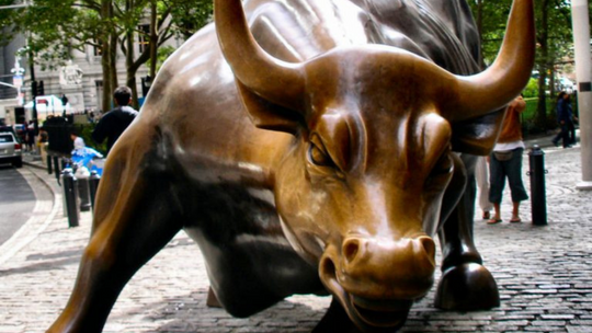 Bull marked og svakere dollar